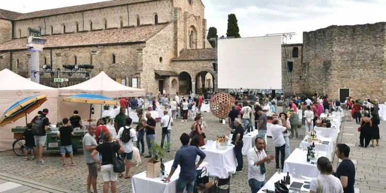 Calici Di Stelle Ad Aquileia, Ecco L’evento Nella Città Patrimonio ...