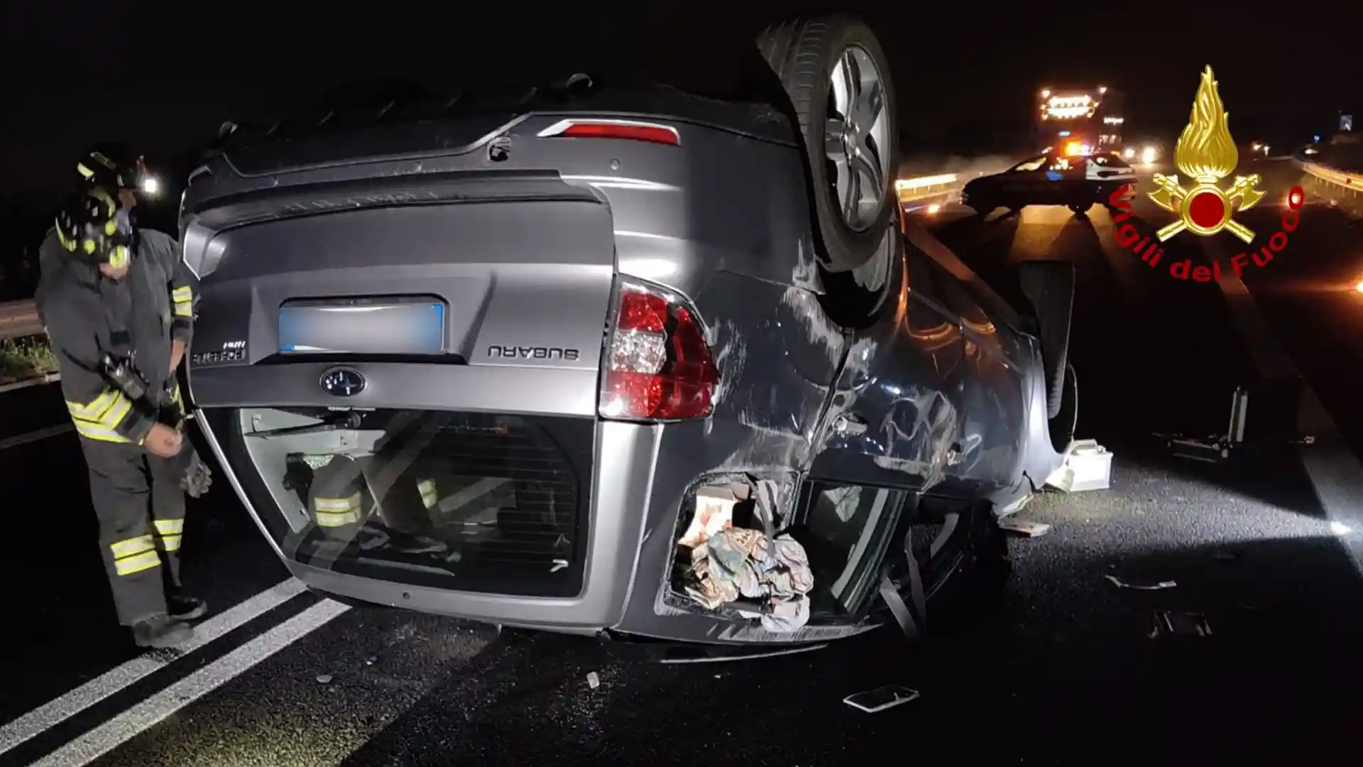 Tremendo Scontro Frontale Tra Due Auto Lungo La Nuova Tangenziale: Un ...