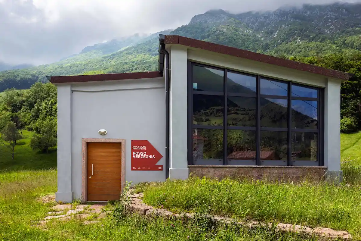 Nuovo centro visite del Geoparco delle Alpi Carniche a Sella Chianzutan