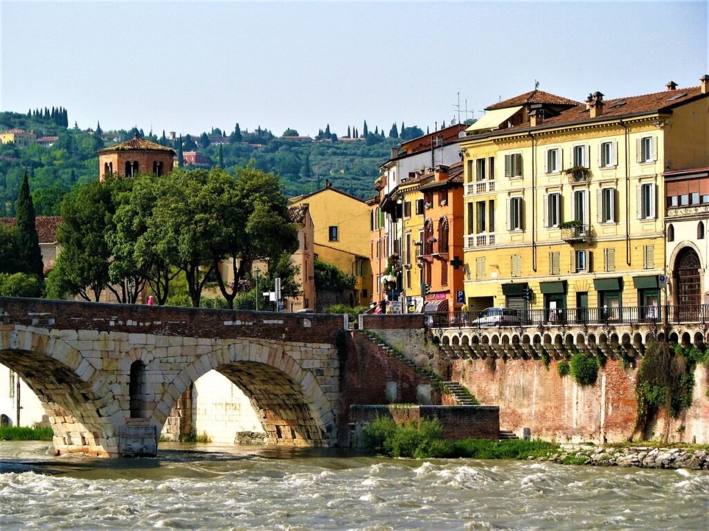 Verona, Città di Romeo e Giulietta