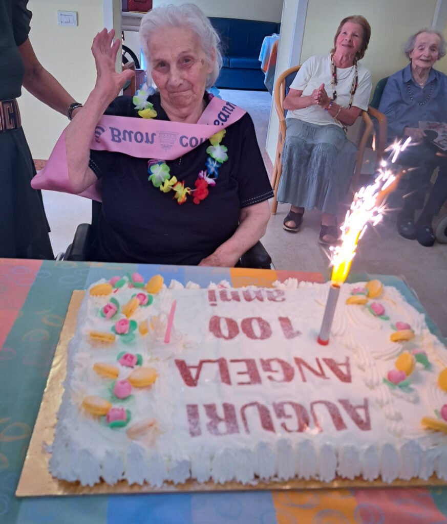 Angela Dal Bon festeggia 100 anni