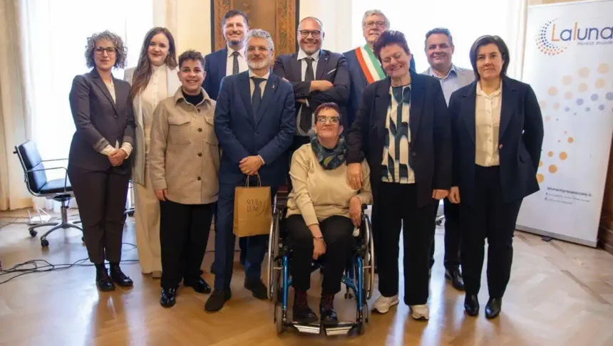 ROMA: MINISTRO PLAUDE CANZONE FRIULANA DISABILITÀ