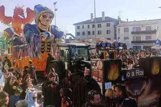 Carnevali di Marca, un weekend di festa: in 20mila alla sfilata dei carri di Vittorio Veneto